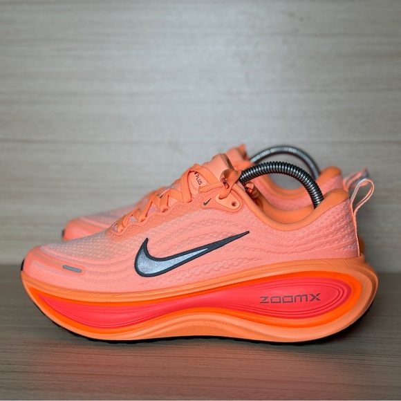 Nike Vomero Plus Road running shoes
